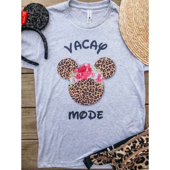 Disney Vacay Mode Tee - Picture 3 of 3